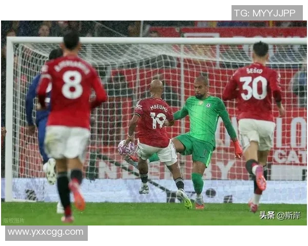 利物浦主场败给曼联遭遇三连败 创自2月以来英超最差战绩 利物浦主场败给曼联遭遇三连败 创自2月以来英超最差战绩